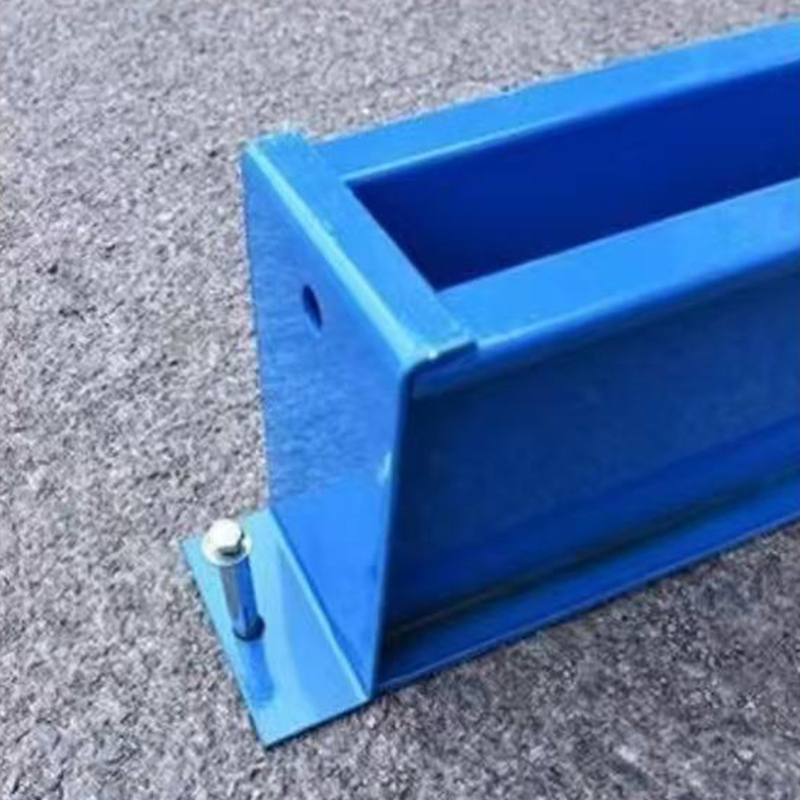 Detail of Cantilever Racking