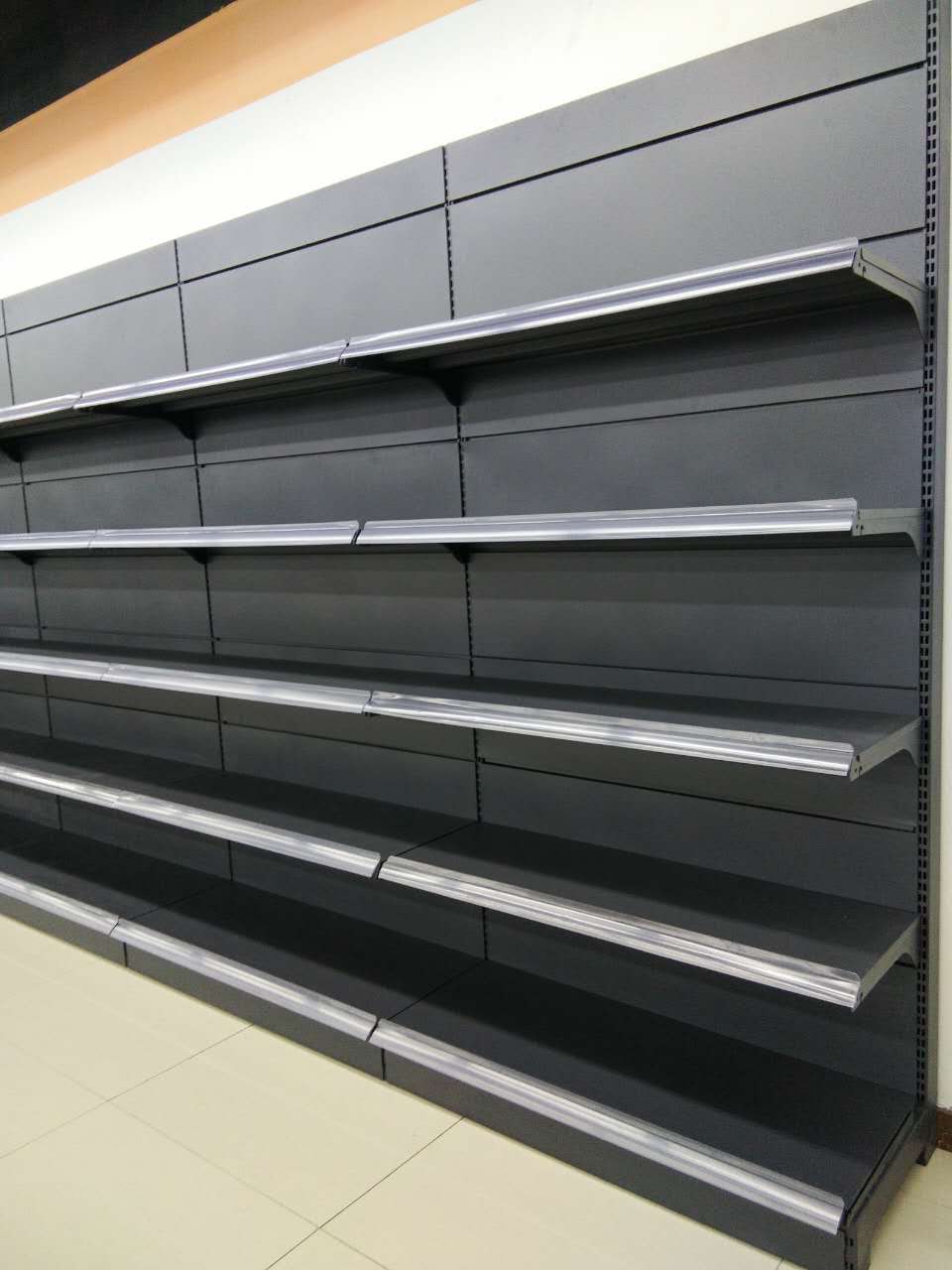 3*7 Supermarket Shelf