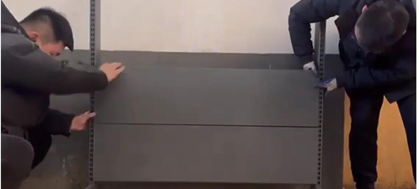 Convenience Store Display Shelves